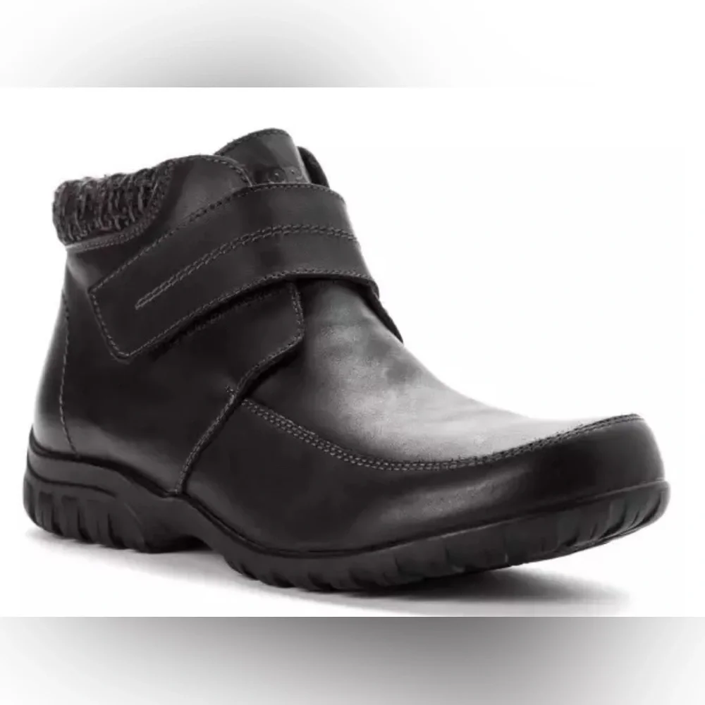 Proper Women’s Delaney Strap Black Ankle Boots Size 10 Narrow.
